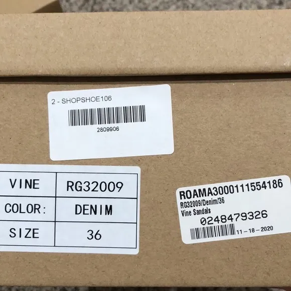 NEW IN BOX NIB ROAM Vine Sandals Blue Denim Size 36 6