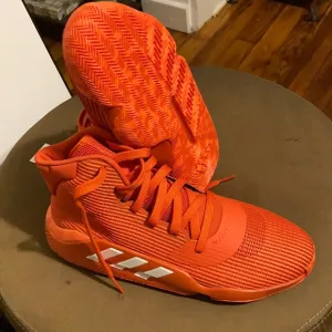 New. No box Adidas Sneakers