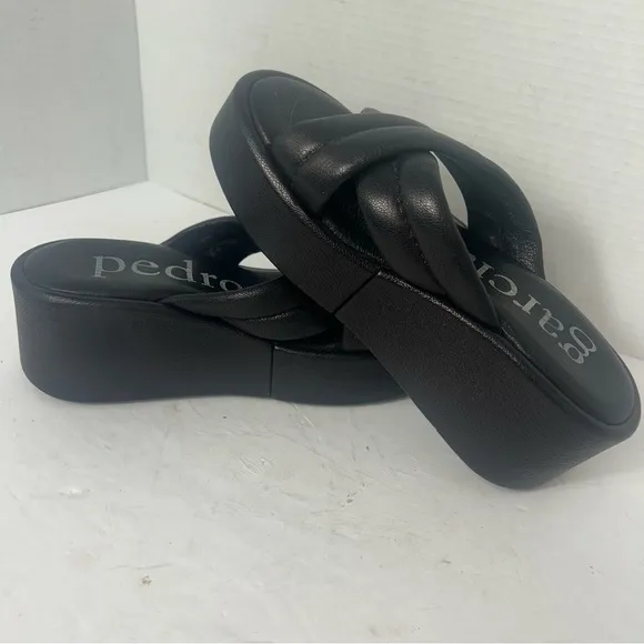 NEW Pedro García Black Leather Slide Sandals Luxury Beachy Vacation Comfort