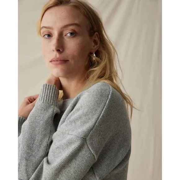 NEW RICHER POORER felicity light weight sweater in heather grey