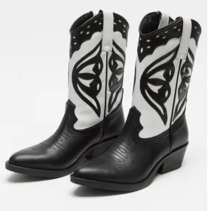 New 𝅺Steve madden Laredo western boots Size 9.5 Black White Leather almond toe