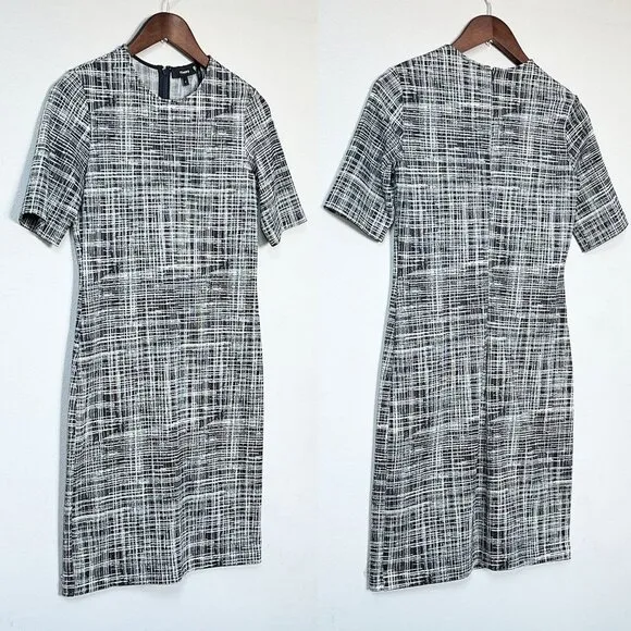 NEW Theory Rijik B Grid Stretch Knit Sheath Dress Size 4 Monochrome Mod Classic