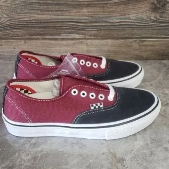 New Vans Skate Authentic Red Black Sneakers Mens 7 Casual Streetwear Colorblock