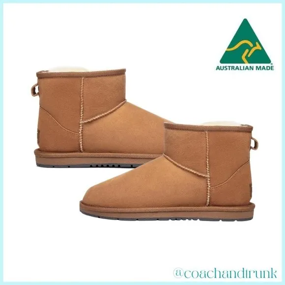 NEW WITH TAGS Premium Chestnut Suede Mini Classic Ugg Boots From Australia