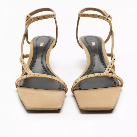 New! Zara sz 9, suede studded kitten heels square toe sandals.