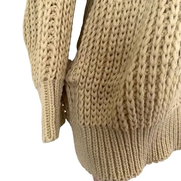 NEW PrettyLittleThing Chunky Oversized Beige Knit Sweater Size Small