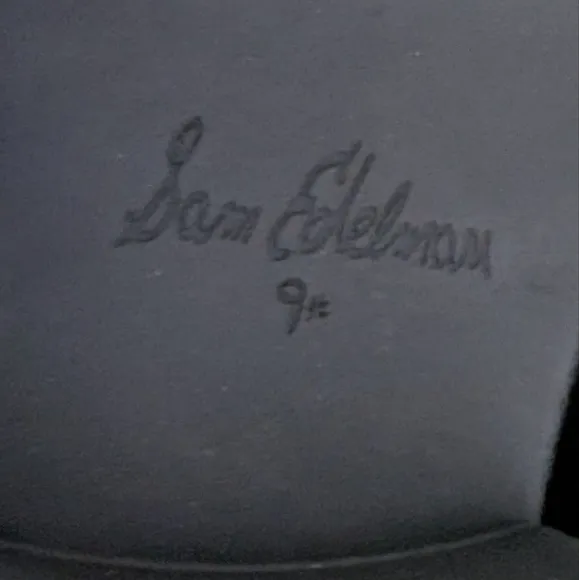 NEW....Sam Edelman Lovrin Black Bootie.... Size,9