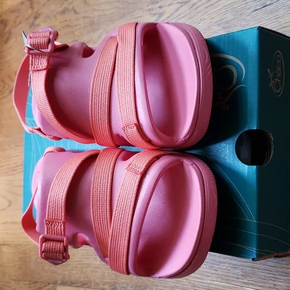 NIB Chaco Chillos Sport Sandal In Rose Pink Kids Size 5