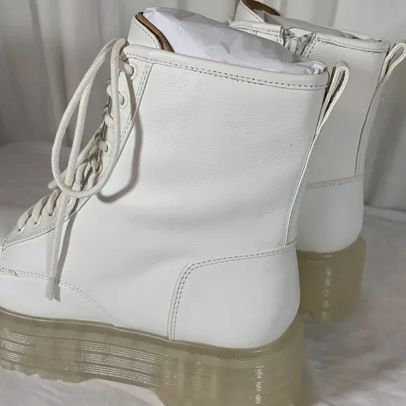 NIB Gianni Bini White/Clear Moon Walk Chunky Platform Boots, 9.5M
