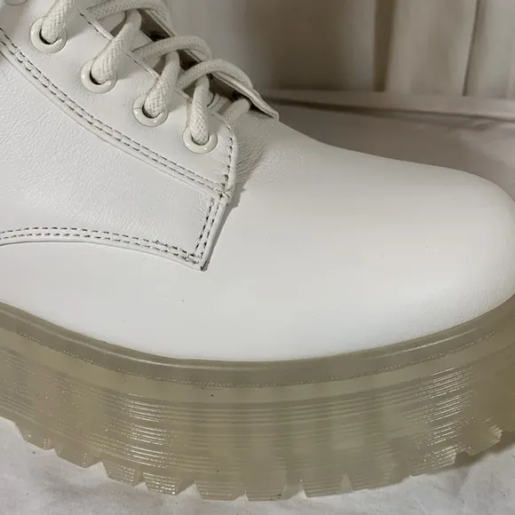 NIB Gianni Bini White/Clear Moon Walk Chunky Platform Boots, 9.5M
