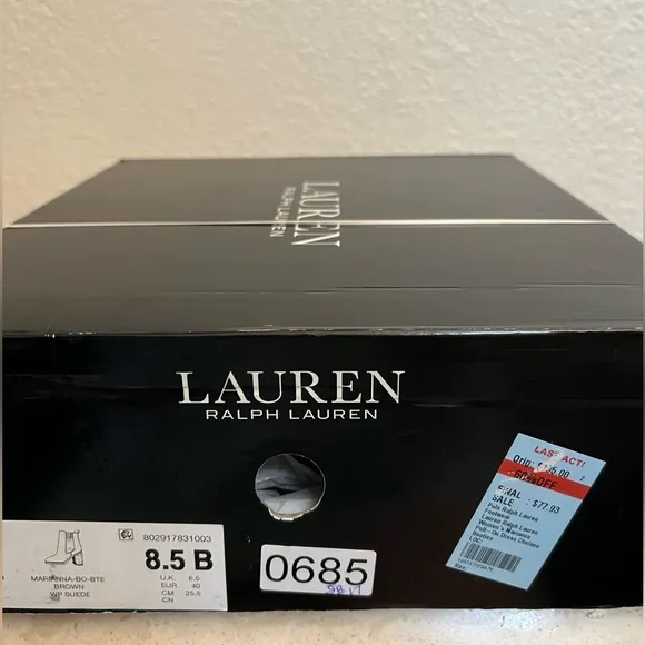 NIB Lauren Ralph Lauren, Mariana, Water Repellent Suede Boots Size 8.5.