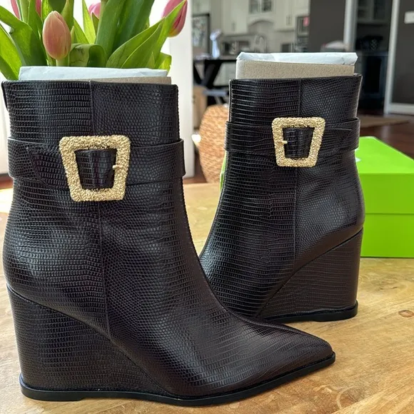 NIB Sam Edelman Brown Lizard Wedge Booties Size 8