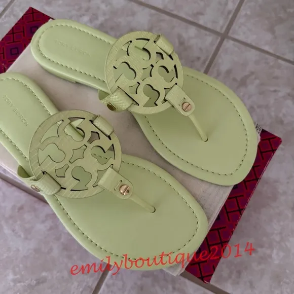 NIB Tory Burch Miller Size 8 Lime Leaf Embossed Leather Sandals Retail $198