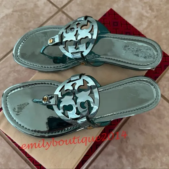 NIB Tory Burch Miller Size 8.5 Teal Mirrored Metallic PU Sandals Retail $198
