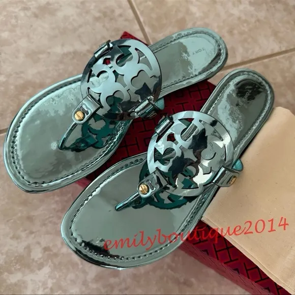 NIB Tory Burch Miller Size 8.5 Teal Mirrored Metallic PU Sandals Retail $198