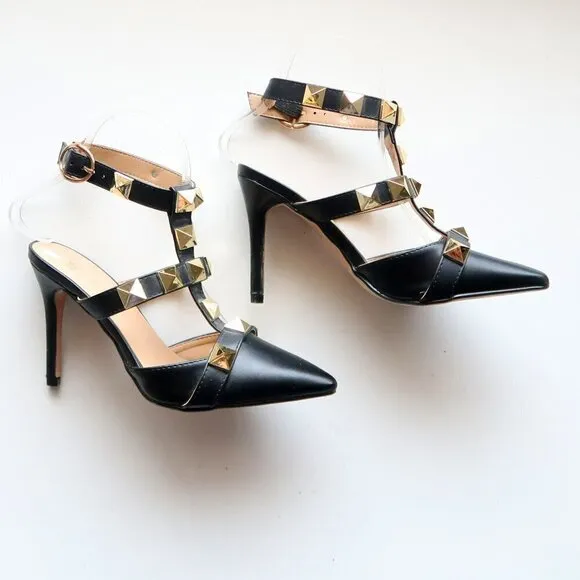 Nicole Miller Selty Black &amp; Gold Pointy Toe Studded Heels / Pumps / Sandals 6.5