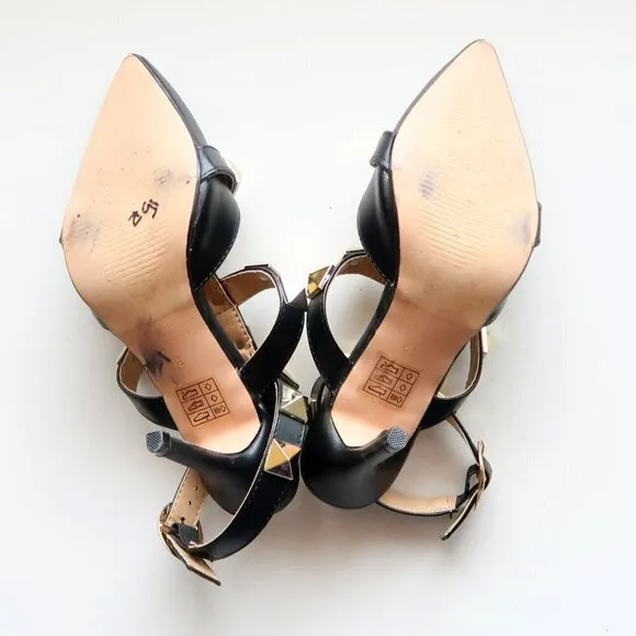 Nicole Miller Selty Black &amp; Gold Pointy Toe Studded Heels / Pumps / Sandals 6.5