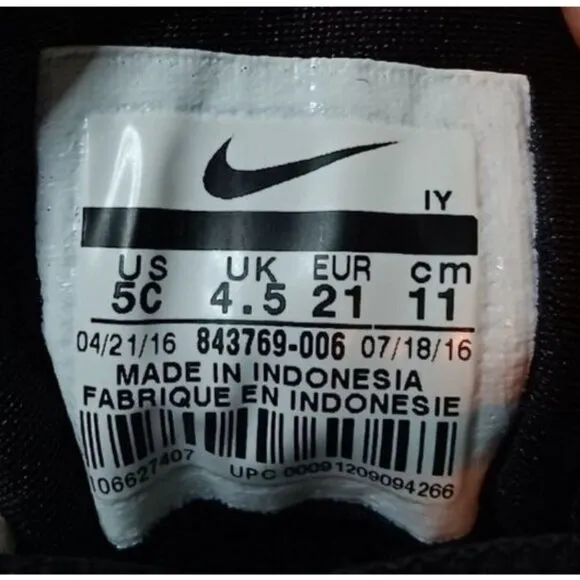 Nike Air Foamposite Pro Dr Doom 2016 Toddler Sneaker