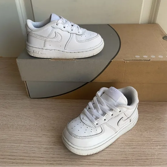 Nike Air force 1 “Triple White” Toddler Sneakers- SZ 5 C