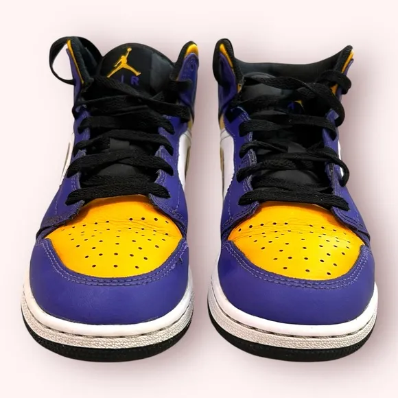 NIKE Air Jordan 1 Mid Lakers Sneakers 5 Youth 6.5 Women High Top