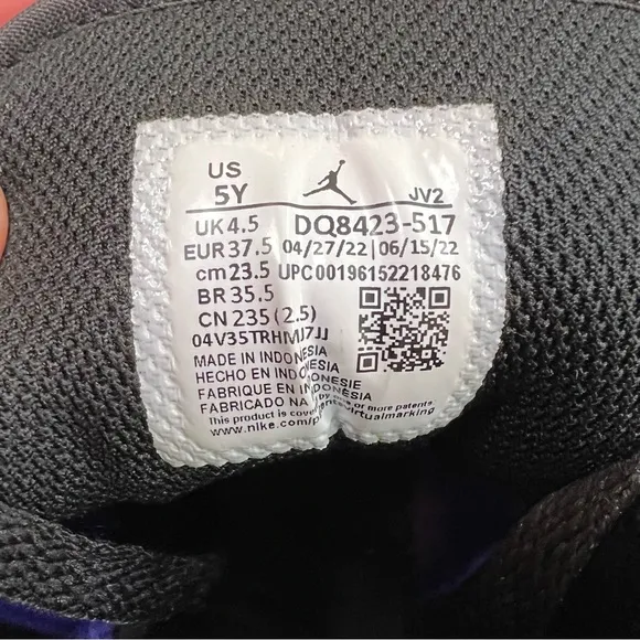 NIKE Air Jordan 1 Mid Lakers Sneakers 5 Youth 6.5 Women High Top