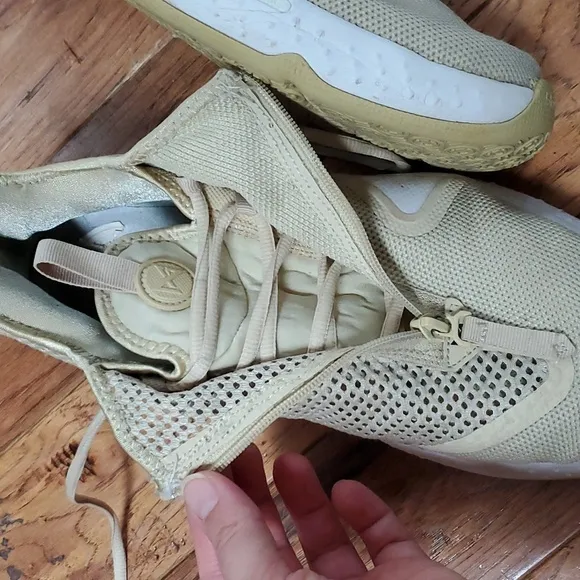 Nike Air PG 4 team basketball sneakers