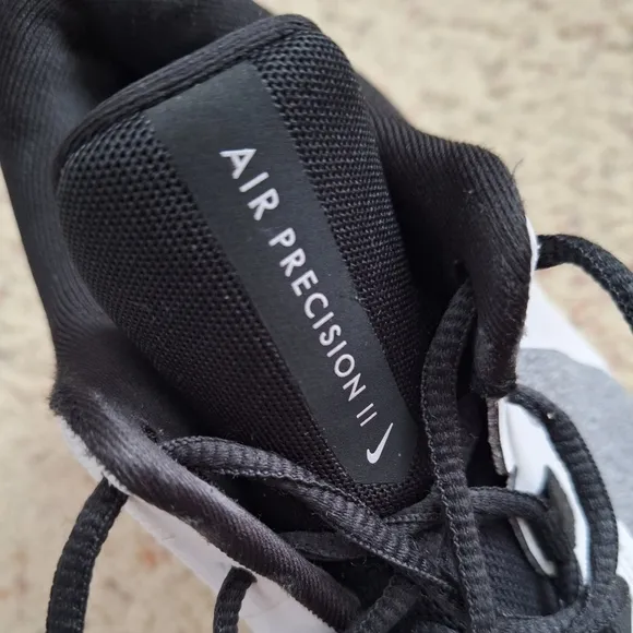 Nike Air Precision II Basketball Sneakers