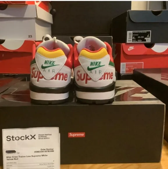 Nike Air x Supreme Cross Trainer Low White Size 8