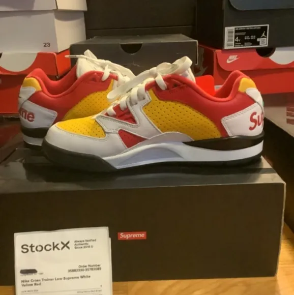 Nike Air x Supreme Cross Trainer Low White Size 8