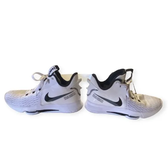 Nike‎ Air Zoom Shoes Mens Size 9.5 White Lace Up Sneakers Basketball Witness 5