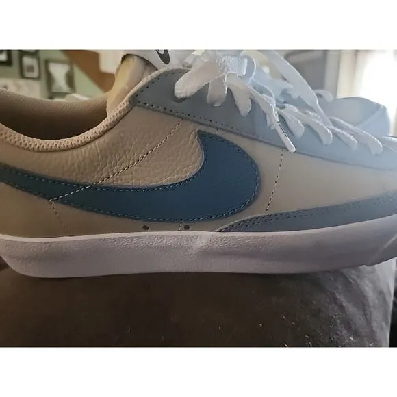 Nike Blazer Low '77 Vintage Men DQ9700-900 Tan Blue Size 9 NWOB Flawless