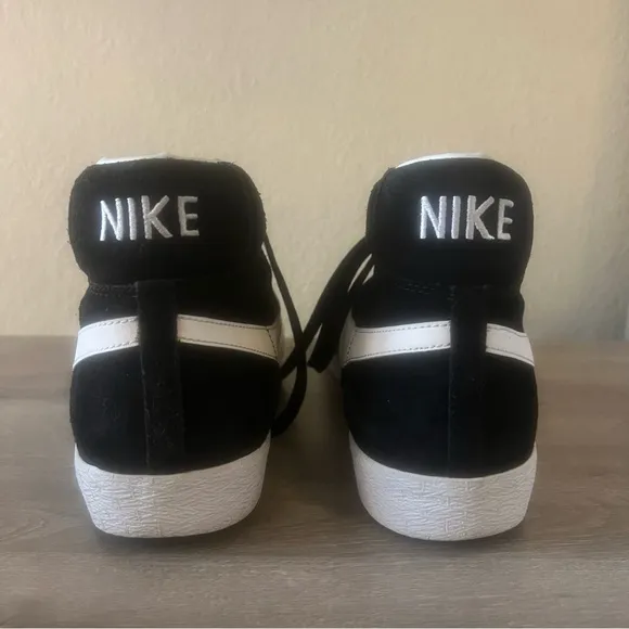 Nike Blazer Mid Suede Men's High Top Black &amp; White Size 12 Men’s Size 12