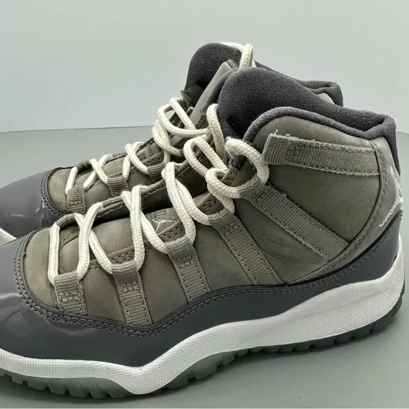 Nike Boys Air Jordan 11 378039-005 Gray Basketball Shoes Sneakers Size 13.5C