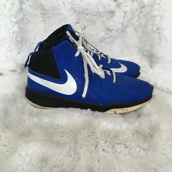 Nike Boys Royal Blue Team Hustle D7 Mid Top Basketball Sneakers Size 7Y EUR 40