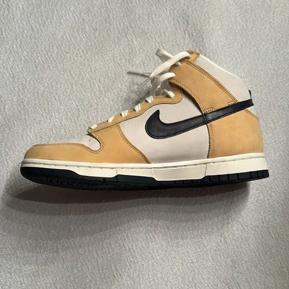 Nike Dunk High Premium Basketball Sneakers, Women. Size 10, $145