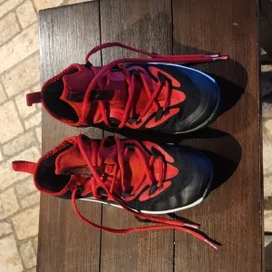 Nike Future Court 2 Tennis  Basketball Sneakers