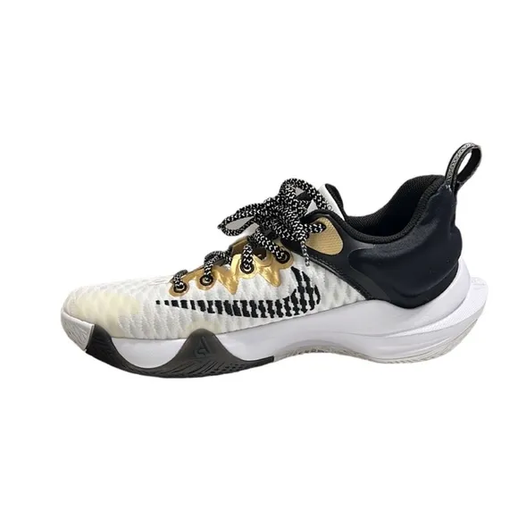 Nike Giannis Immortality &quot;Championship&quot; Basketball Sneakers Size 8.5