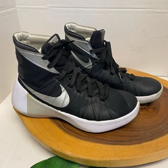 Nike Hyper Dunk 2015 Basketball Sneakers