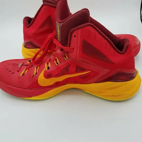Nike Hyperdunk 2014 Size 8.5 University Red/Gold 653640-676 Basketball Sneakers