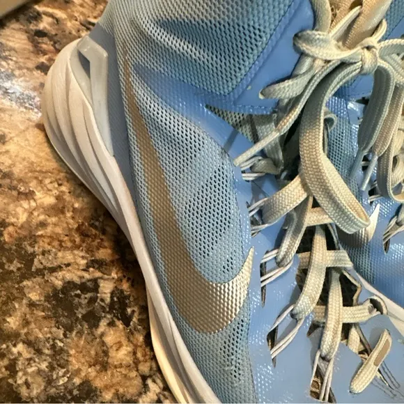NIKE Hyperdunk University Blue Basketball Sneakers (653483-405)Men's Size 9