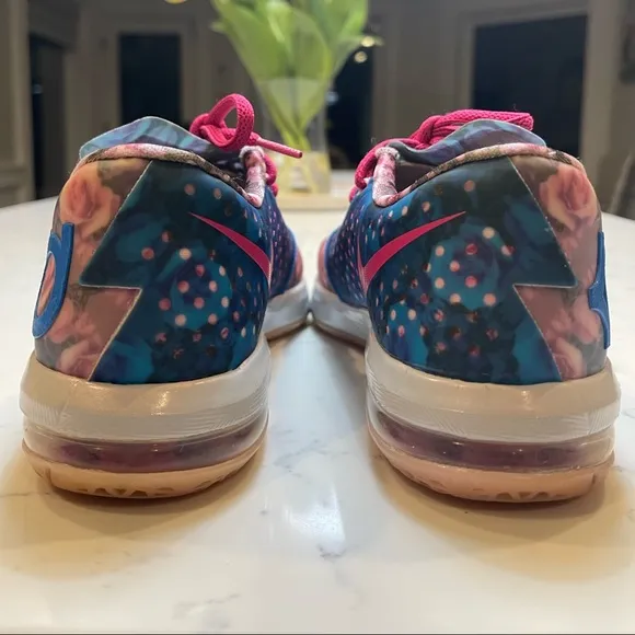 ⭐️Nike KD 6 Supreme ‘Aunt Pearl’ big girls basketball sneakers 5Y