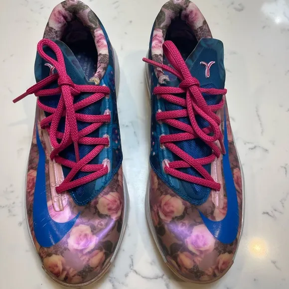 ⭐️Nike KD 6 Supreme ‘Aunt Pearl’ big girls basketball sneakers 5Y