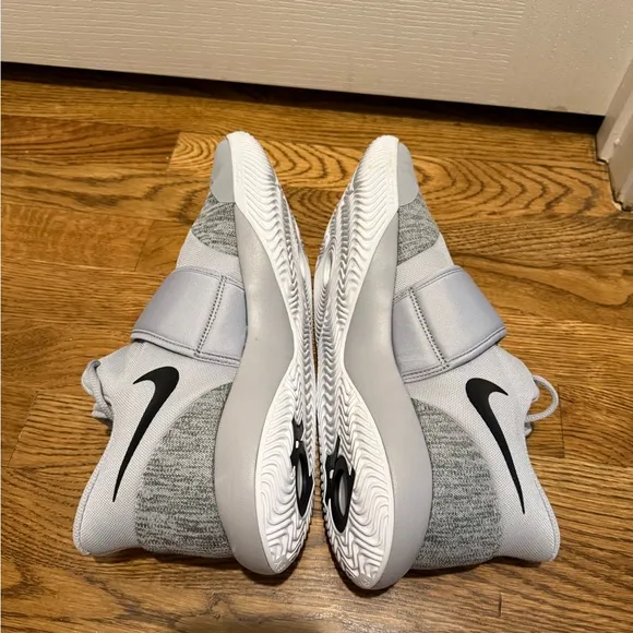 Nike KD men’s Sneakers size 11