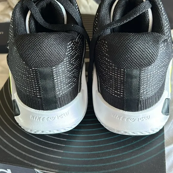 Nike KD Trey 5 X Basketball Sneakers - 8.5M/10W