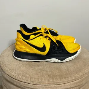 Nike Kyrie 1 Low Amarillo AO8979-700