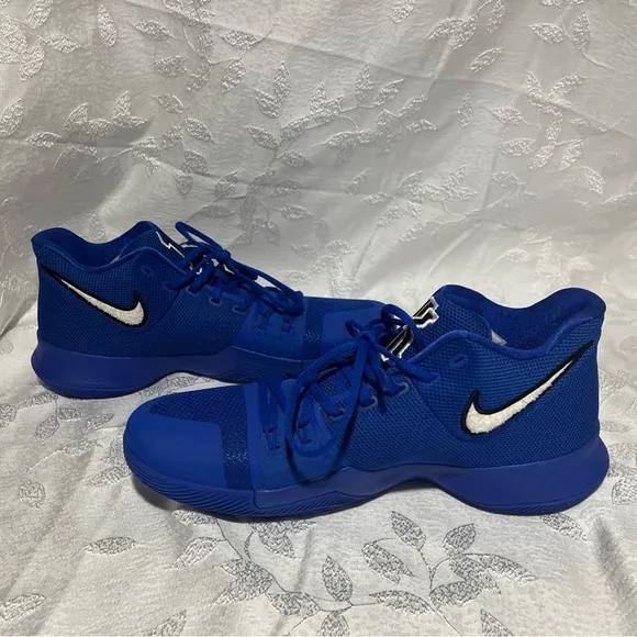 Nike Kyrie 3 ‘Duke’