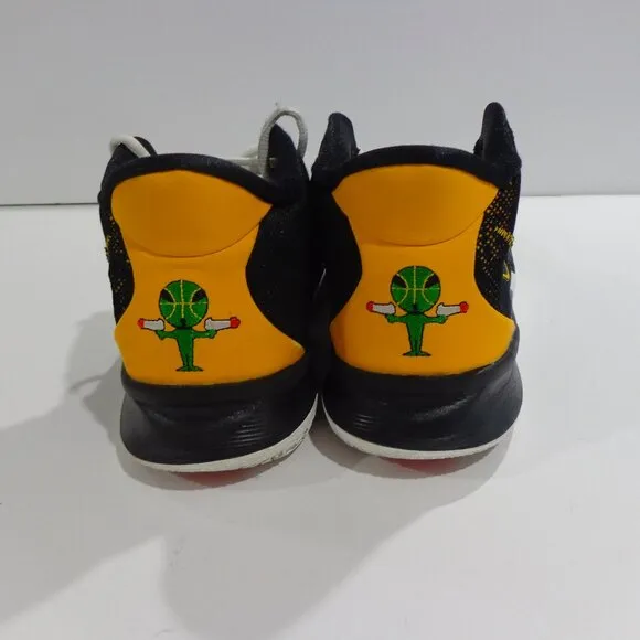 Nike Kyrie 7 Roswell Rayguns University Gold Basketball  Youth Boy's Size 7