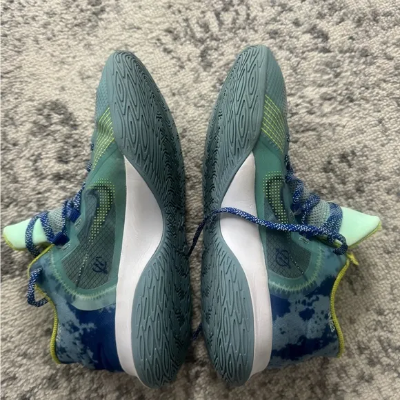 NIKE KYRIE FLYTRAP 5 ocean cube blue green basketball sneakers 🏀