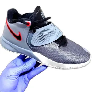 Nike Kyrie Flytrap Basketball Shoes – Sneakers Black/Grey/Red – Boy’s Size 7Y