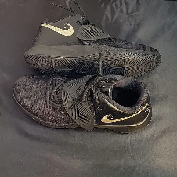NIKE KYRIE FLYTRAP III MEN'S BASKETBALL TRAINERS BQ3060 SNEAKERS SHOE